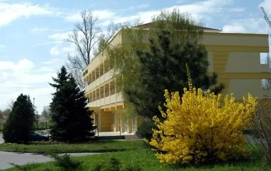 Ξενοδοχείο Liget 3*